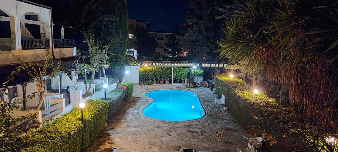 Cyprusmylove Paphos Eksteriør bilde